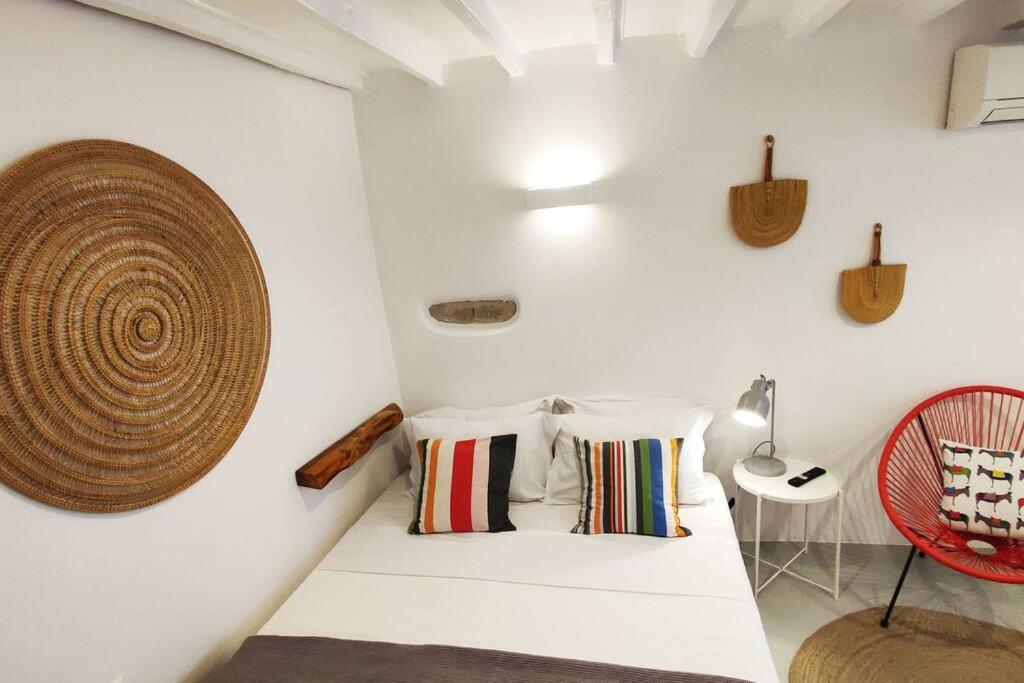 Bougainvillea Cave Suite - Old Town Mykonos Town 외부 사진